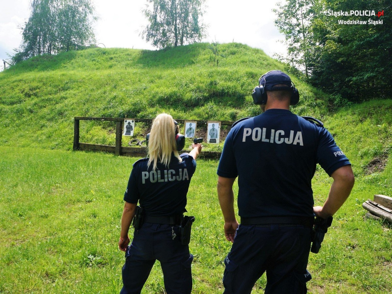 Zdjęcie w galerii na portalu naszwodzislaw.com: Wodzisławscy policjanci trenowali swą celność wiadomości z regionu