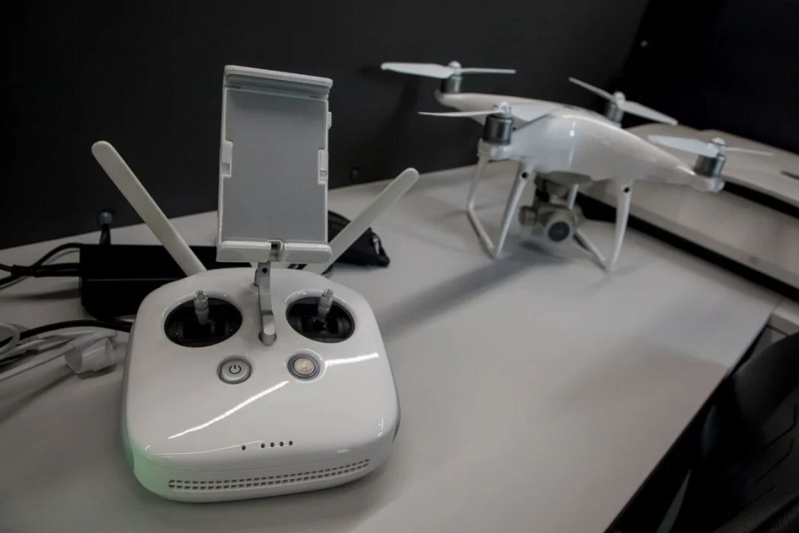 Zdjęcie w galerii na portalu naszwodzislaw.com: Województwo dysponuje Mobilnym Centrum Digitalizacji wiadomości z regionu