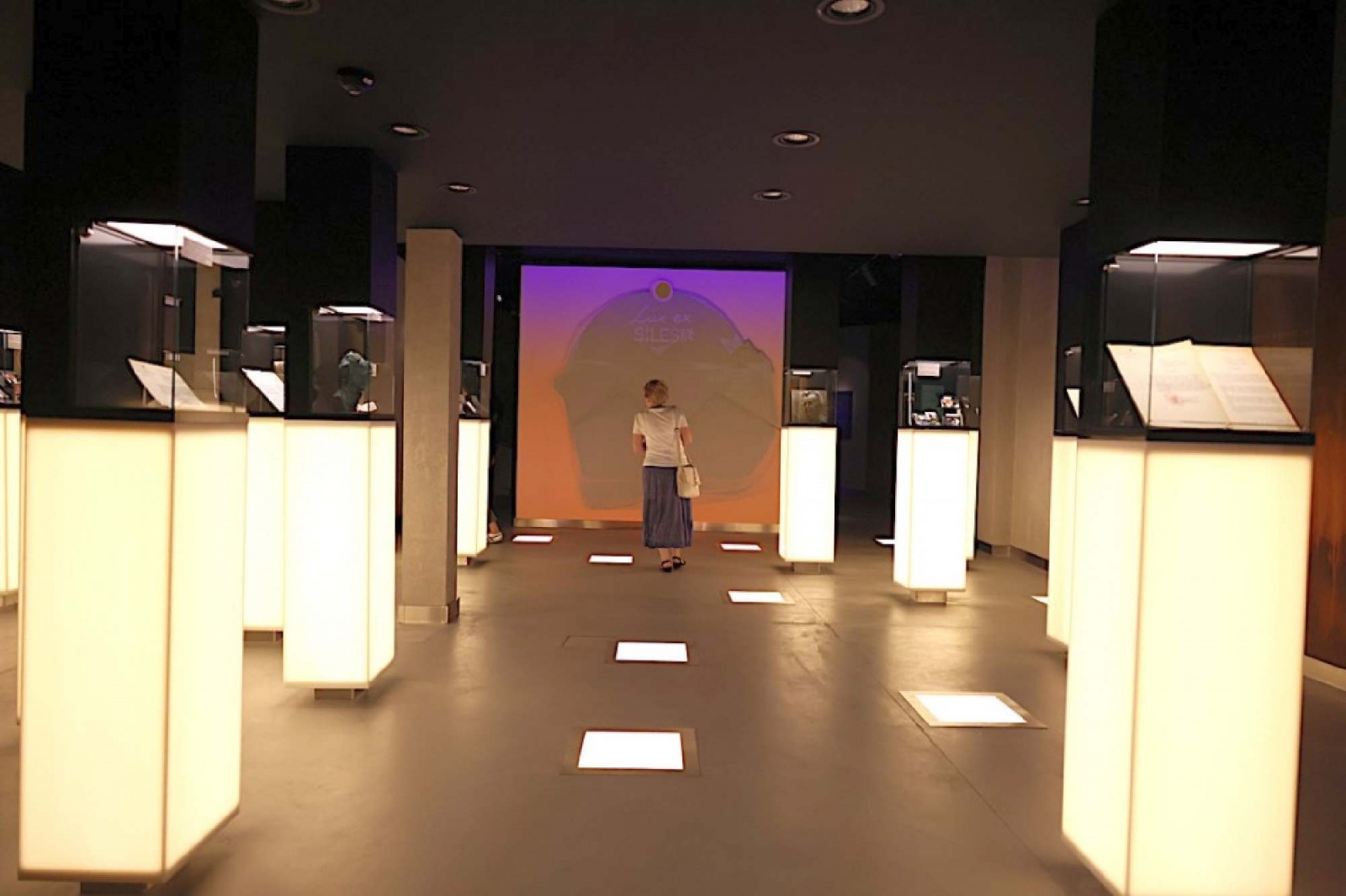 Zdjęcie w galerii na portalu naszwodzislaw.com: Otwarto Panteon Górnośląski wiadomości z regionu