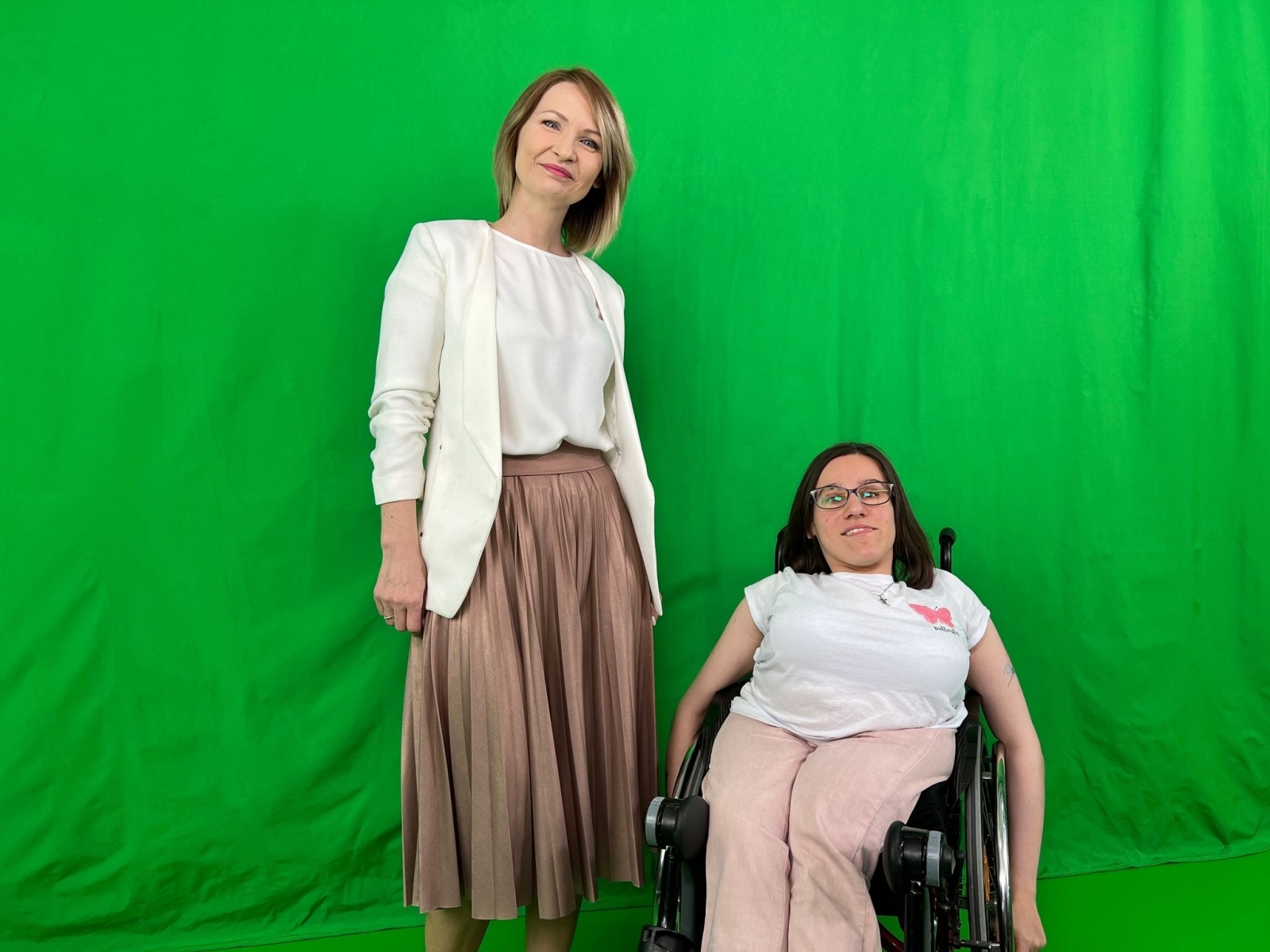 Zdjęcie w galerii na portalu naszwodzislaw.com: W PWSZ Racibórz otwarto Studio TV - Centrum Digitalizacji wiadomości z regionu