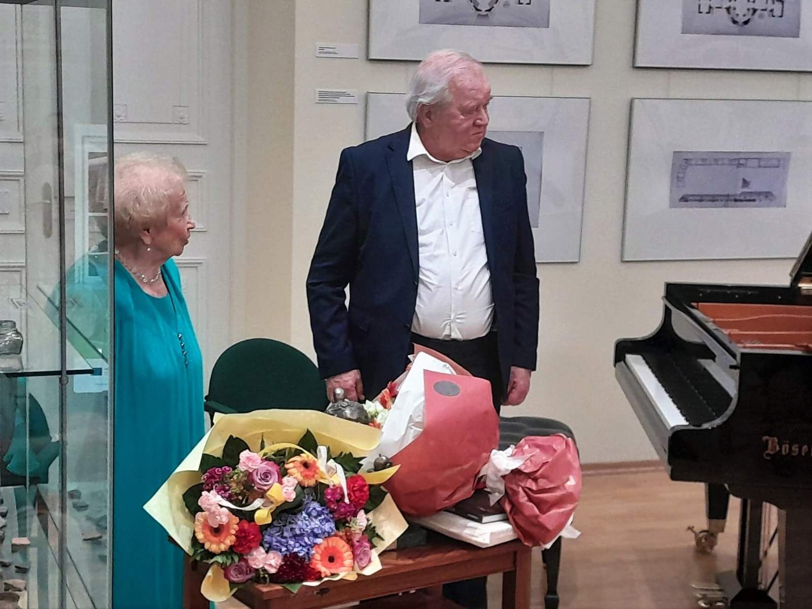 Zdjęcie w galerii na portalu naszwodzislaw.com: Marian Dziędziel laureatem nagrody Towarzystwa Przyjaciół Śląska w Warszawie wiadomości z regionu