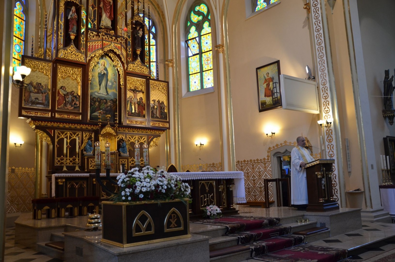 Zdjęcie w galerii na portalu naszwodzislaw.com: Mszą świętą zakończyli rok szkolny wiadomości z regionu