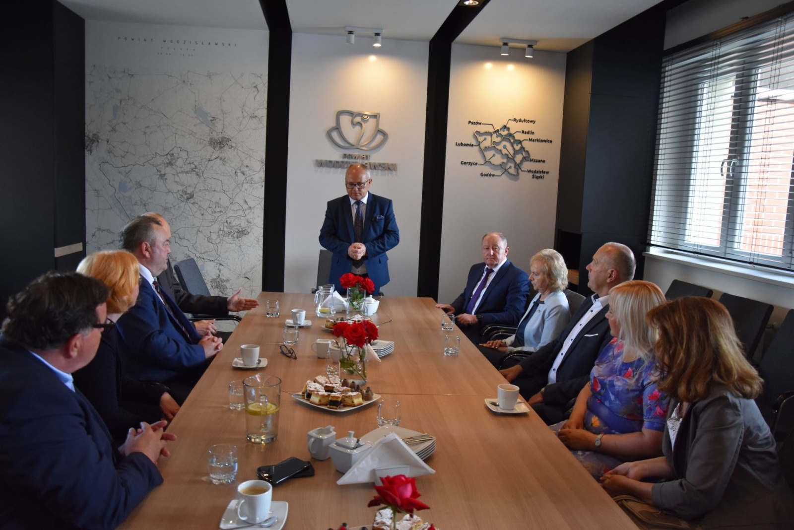 Zdjęcie w galerii na portalu naszwodzislaw.com: Wspólnie uczcili jubileusz 20-lecia współpracy wiadomości z regionu