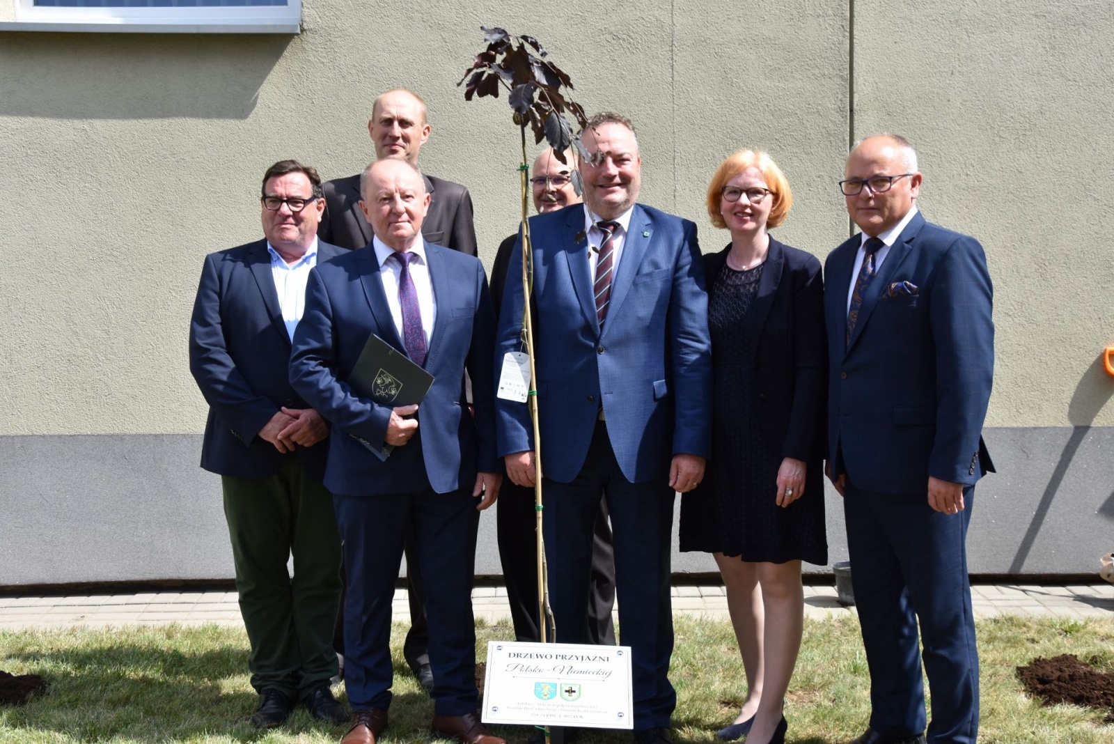 Zdjęcie w galerii na portalu naszwodzislaw.com: Wspólnie uczcili jubileusz 20-lecia współpracy wiadomości z regionu