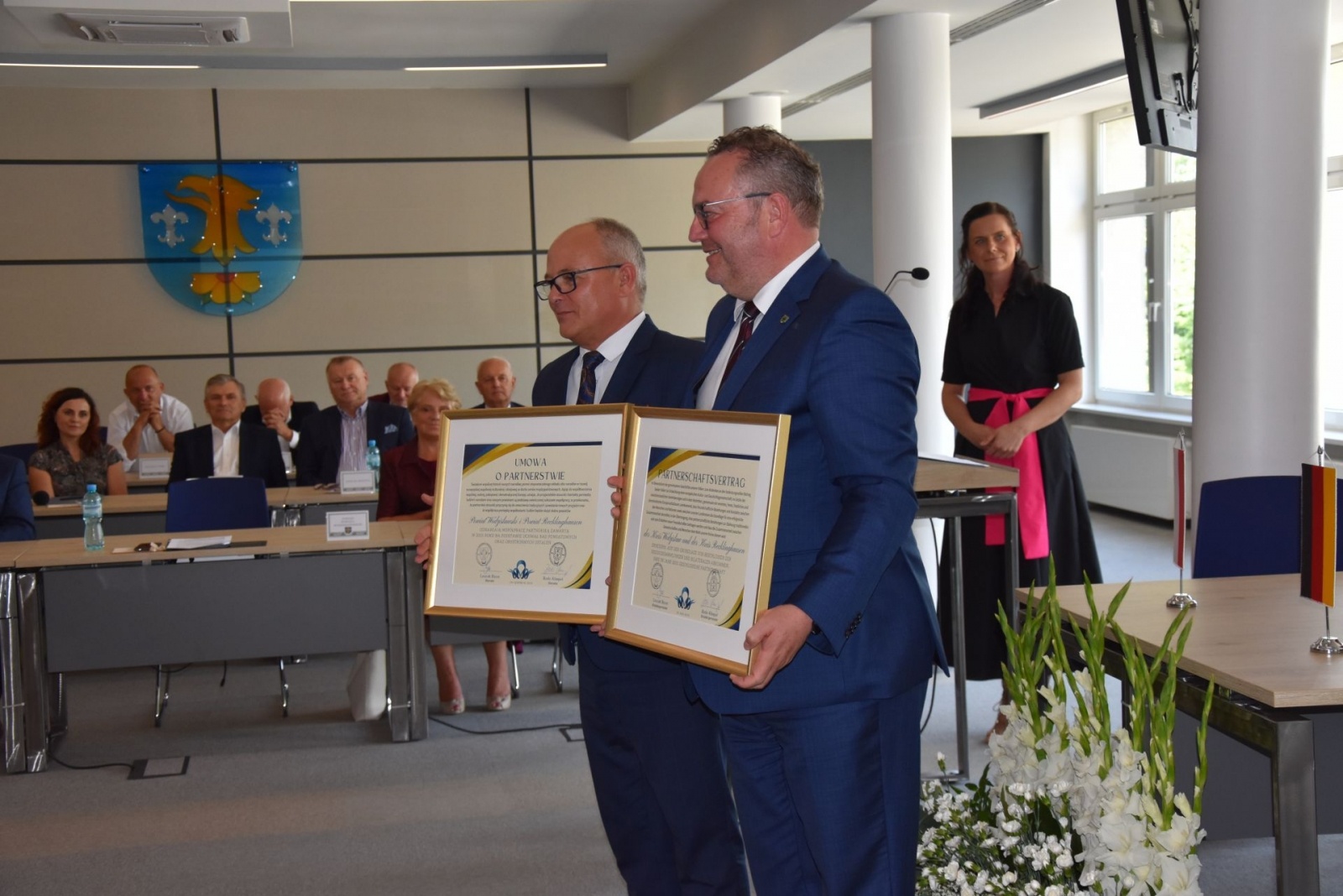 Zdjęcie w galerii na portalu naszwodzislaw.com: Wspólnie uczcili jubileusz 20-lecia współpracy wiadomości z regionu