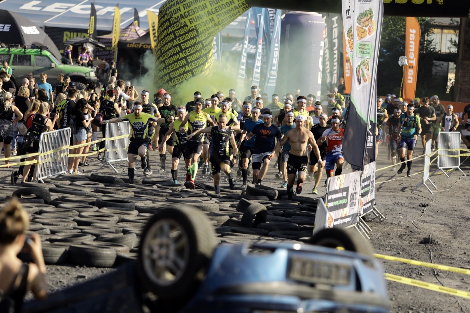 Zdjęcie w galerii na portalu naszwodzislaw.com: Gorący weekend z Runmageddonem wiadomości z regionu