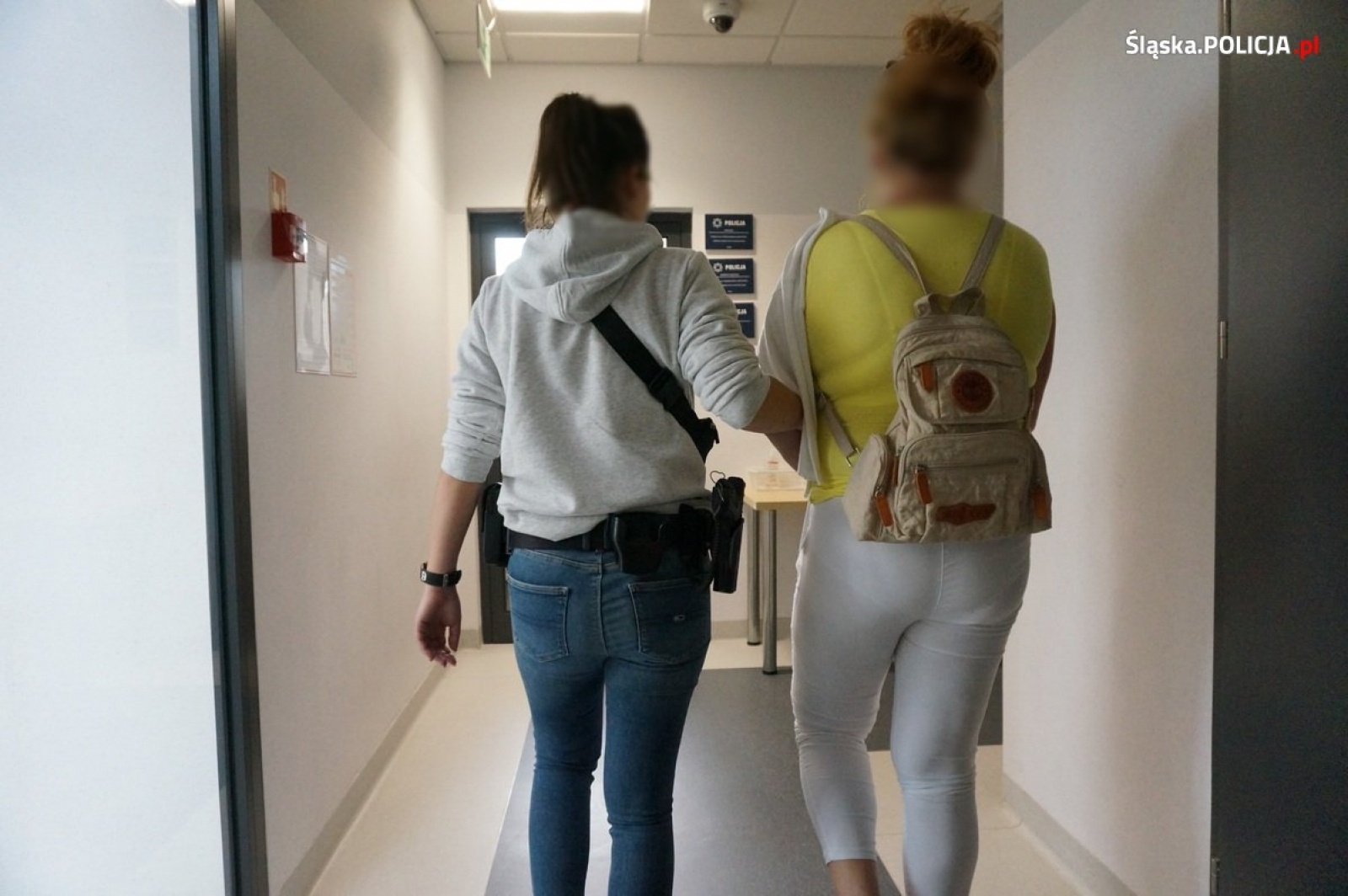 Zdjęcie w galerii na portalu naszwodzislaw.com: Kolejne zatrzymania w śledztwie dotyczącym urządzenia nielegalnych gier hazardowych wiadomości z regionu