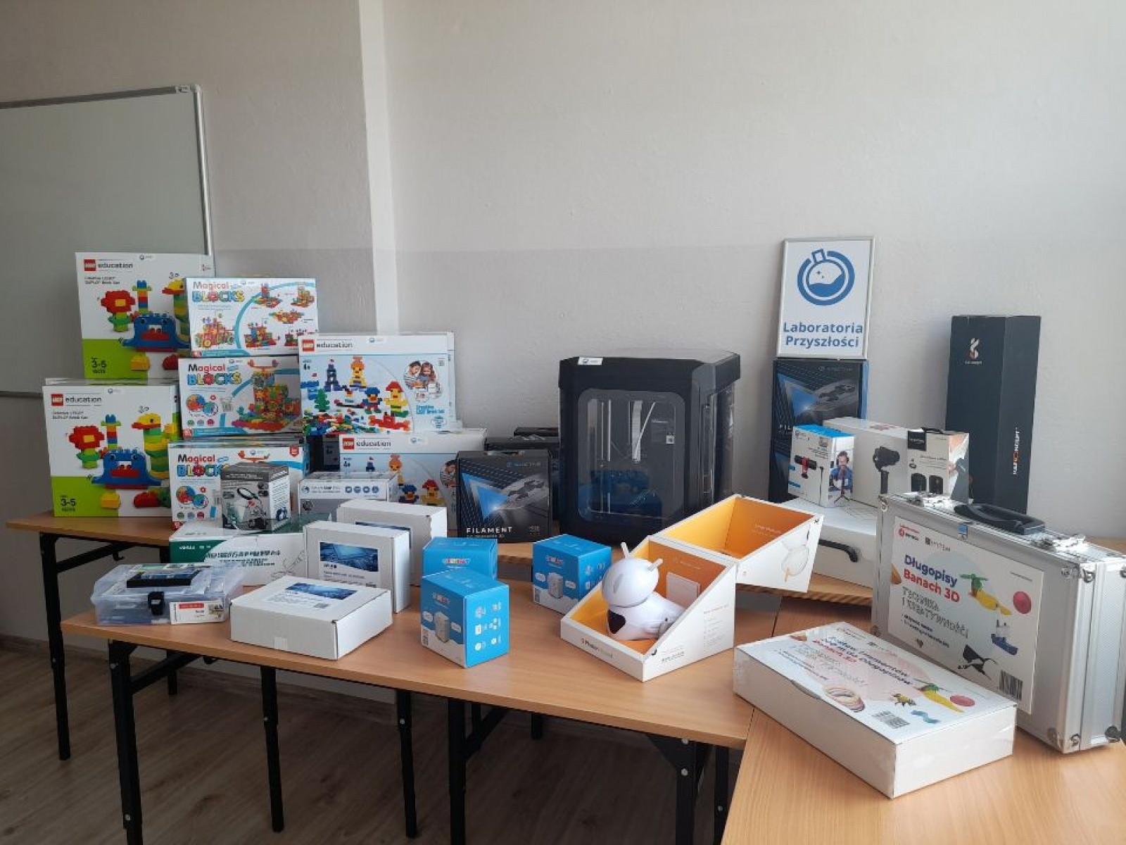 Zdjęcie w galerii na portalu naszwodzislaw.com: Uczniowie ZPSWR uczestniczyli w międzynarodowym programie wiadomości z regionu