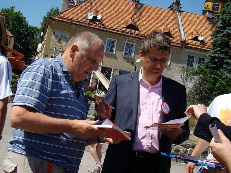 Zdjęcie w galerii na portalu naszwodzislaw.com: Pustki na spotkaniu z Palikotem wiadomości z regionu