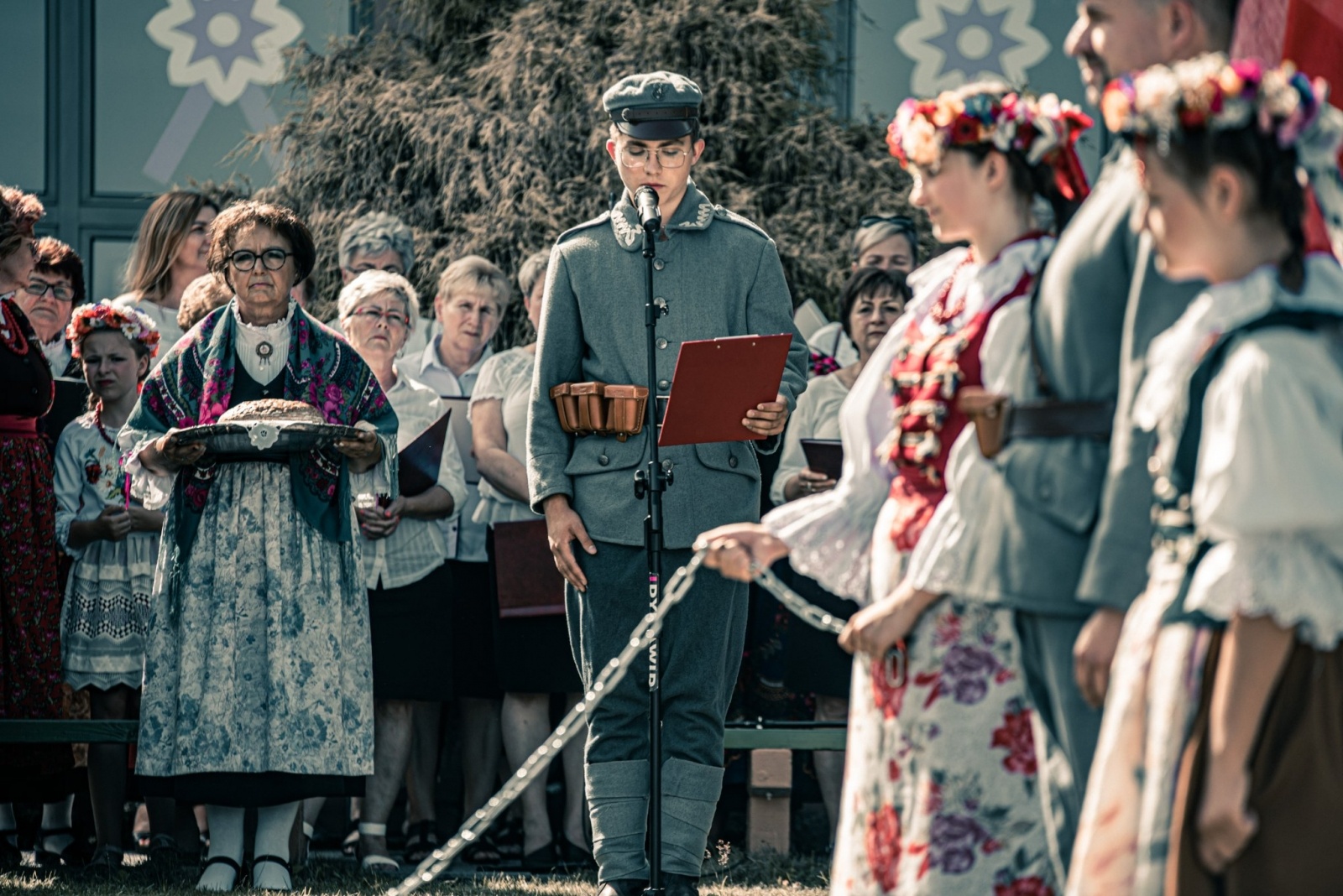 Zdjęcie w galerii na portalu naszwodzislaw.com: Godnie uczcili 100-lecie przyłączenia ziem gminy Godów do Polski wiadomości z regionu