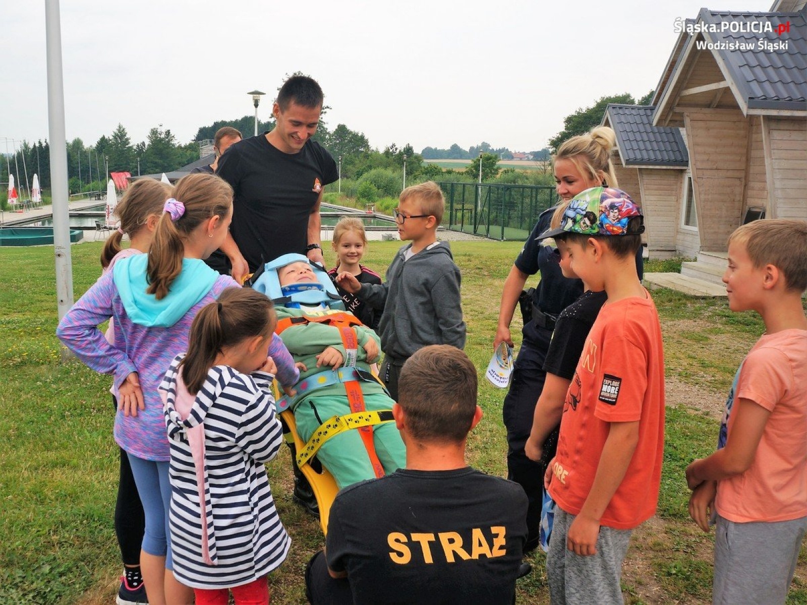 Zdjęcie w galerii na portalu naszwodzislaw.com: Wakacyjne półkolonie ze strażą i policją wiadomości z regionu