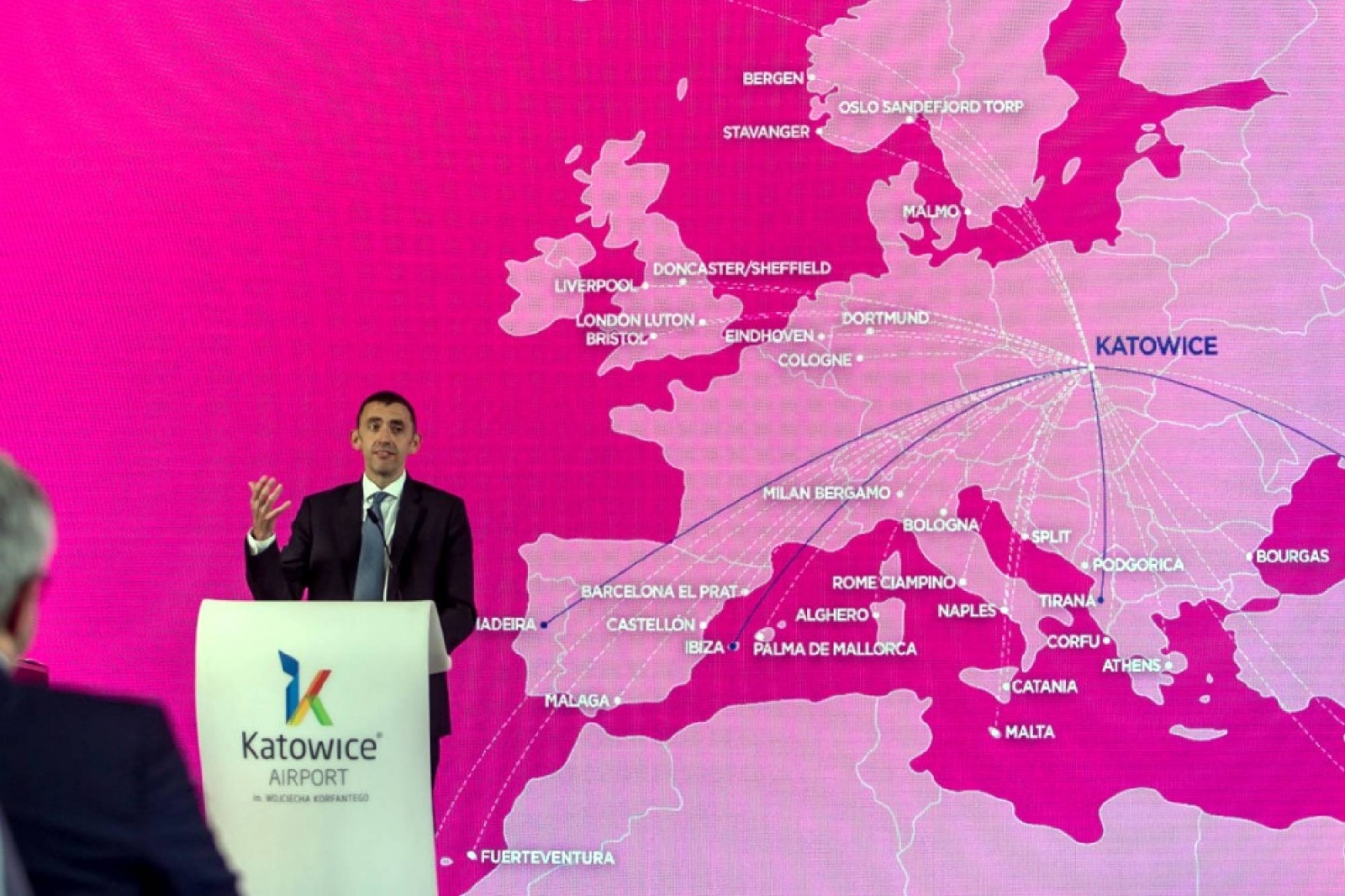 Zdjęcie w galerii na portalu naszwodzislaw.com: Nowa inwestycja w Międzynarodowym Porcie Lotniczym w Katowicach wiadomości z regionu