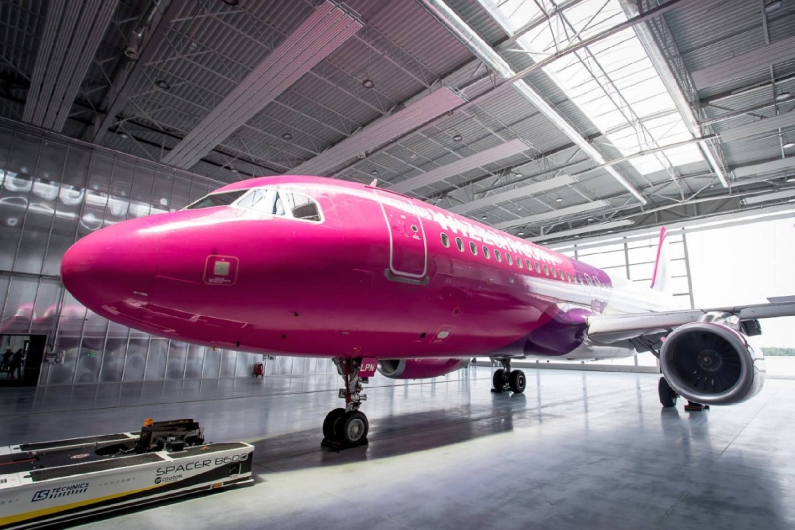 Zdjęcie w galerii na portalu naszwodzislaw.com: Nowa inwestycja w Międzynarodowym Porcie Lotniczym w Katowicach wiadomości z regionu