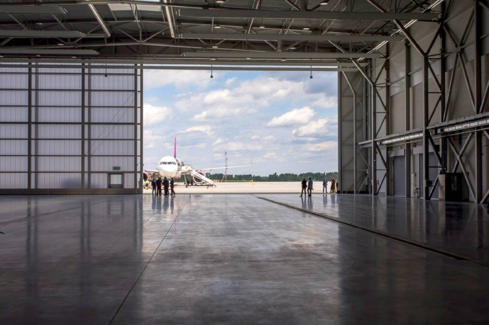 Zdjęcie w galerii na portalu naszwodzislaw.com: Nowa inwestycja w Międzynarodowym Porcie Lotniczym w Katowicach wiadomości z regionu