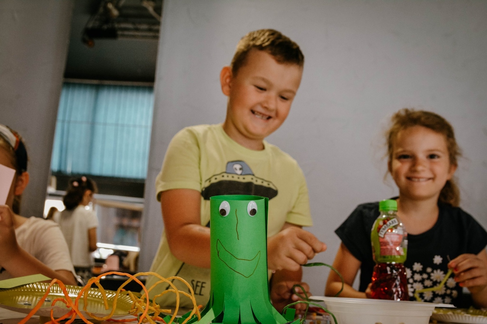 Zdjęcie w galerii na portalu naszwodzislaw.com: Odkrywamy podwodny świat artystycznie i z humorem wiadomości z regionu