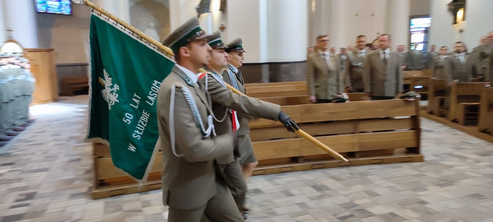 Zdjęcie w galerii na portalu naszwodzislaw.com: Niech wasza praca będzie czasem bezgłośnym uwielbianiem Pana wiadomości z regionu