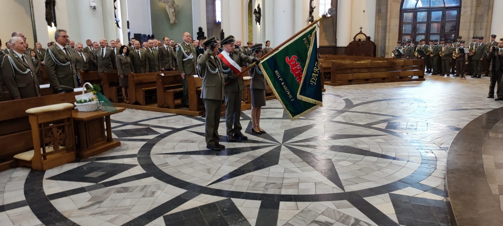 Zdjęcie w galerii na portalu naszwodzislaw.com: Niech wasza praca będzie czasem bezgłośnym uwielbianiem Pana wiadomości z regionu