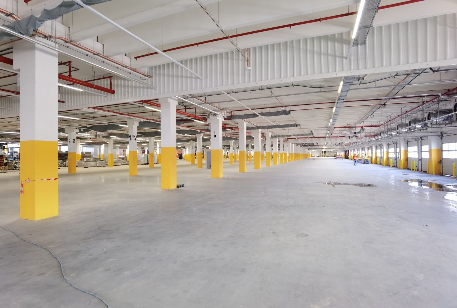 Zdjęcie w galerii na portalu naszwodzislaw.com: Raport z budowy centrum logistycznego w Gorzyczkach wiadomości z regionu