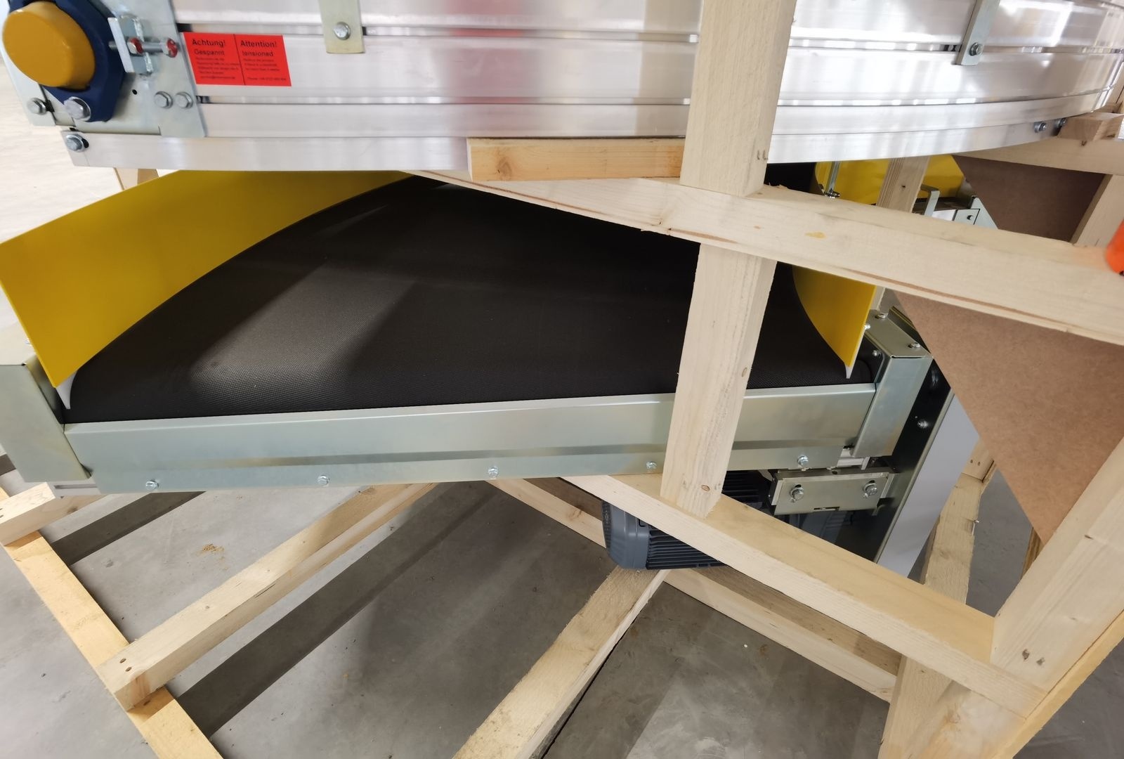 Zdjęcie w galerii na portalu naszwodzislaw.com: Raport z budowy centrum logistycznego w Gorzyczkach wiadomości z regionu