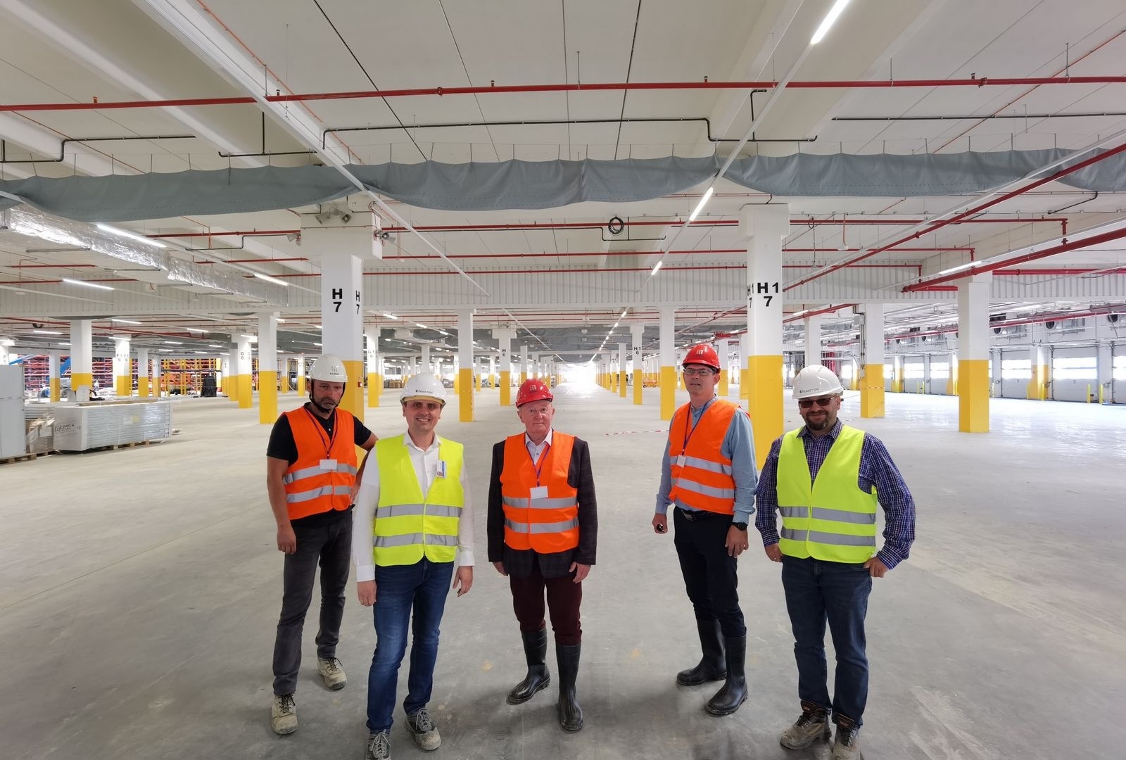 Zdjęcie w galerii na portalu naszwodzislaw.com: Raport z budowy centrum logistycznego w Gorzyczkach wiadomości z regionu