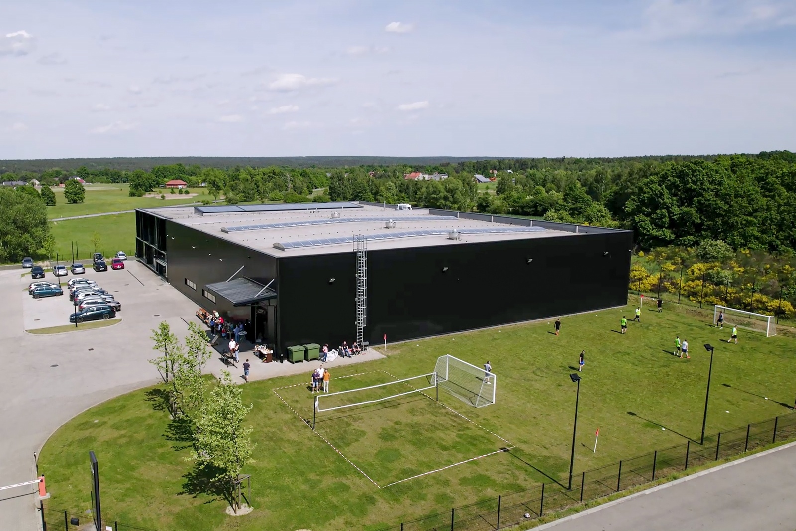 Zdjęcie w galerii na portalu naszwodzislaw.com: PIVEXIN TECHNOLOGY Sp. z o. o. z siedzibą w Babicach poszukuje pracowników, trwa rekrutacja do Działu IT, Technicznego i  Handlowego.  wiadomości z regionu