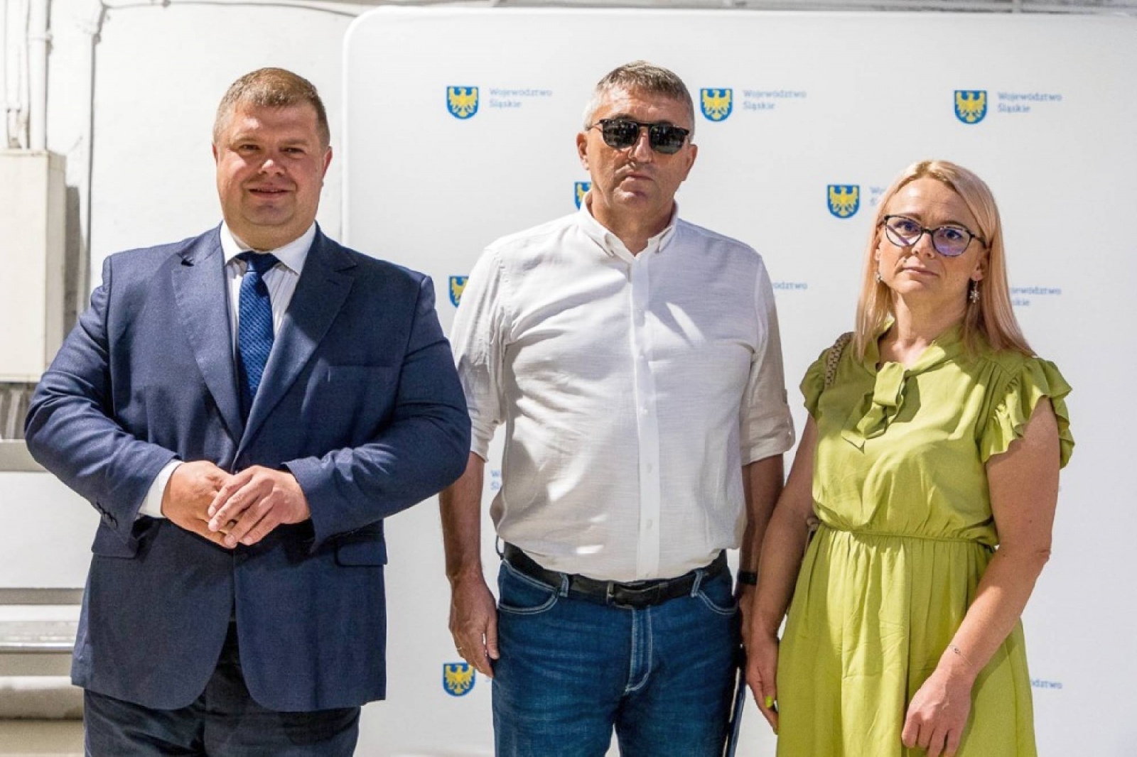 Zdjęcie w galerii na portalu naszwodzislaw.com: Inicjatywa sołecka dla powiatu wodzisławskiego - umowy podpisano w skansenie wiadomości z regionu