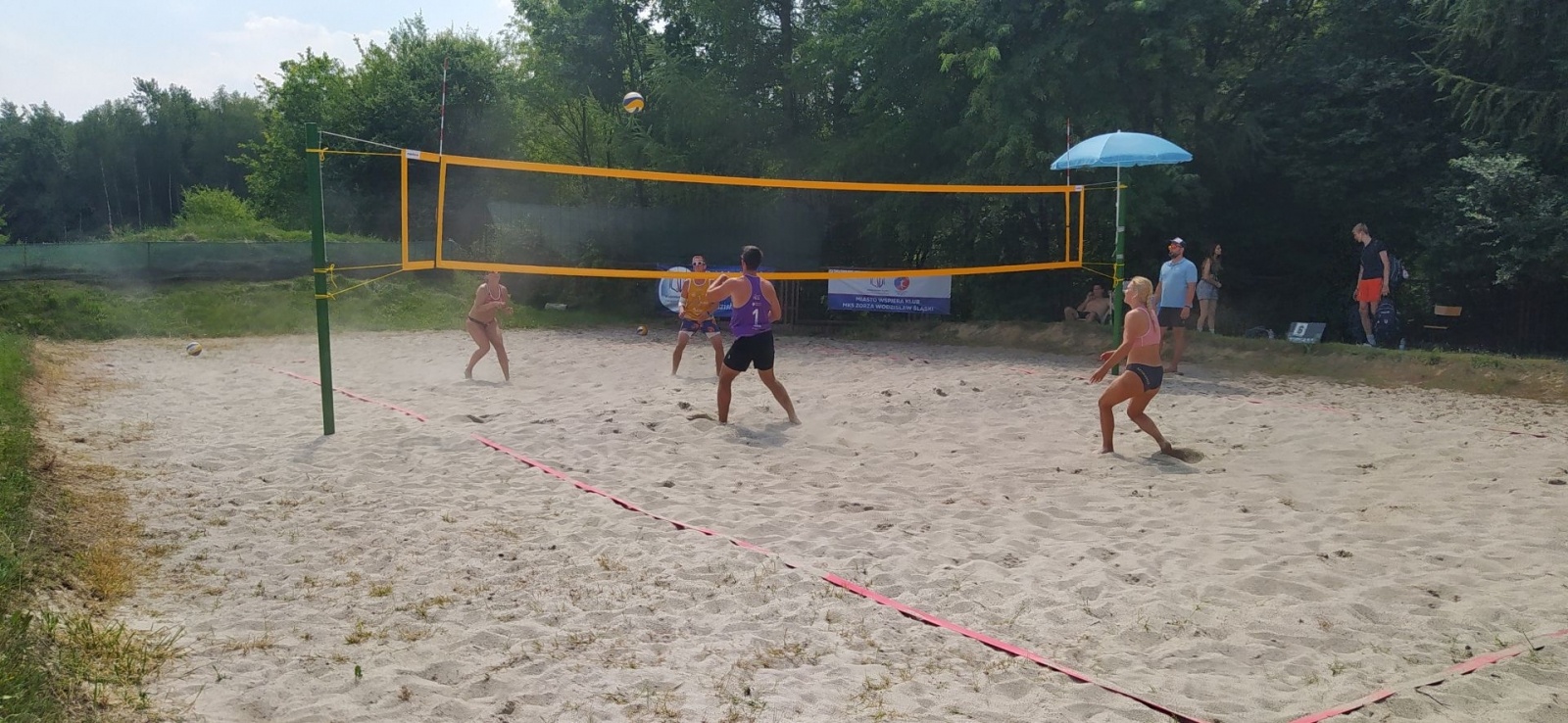 Zdjęcie w galerii na portalu naszwodzislaw.com: Wodzisławska Plaża 2022. Kolejny turniej za nami wiadomości z regionu