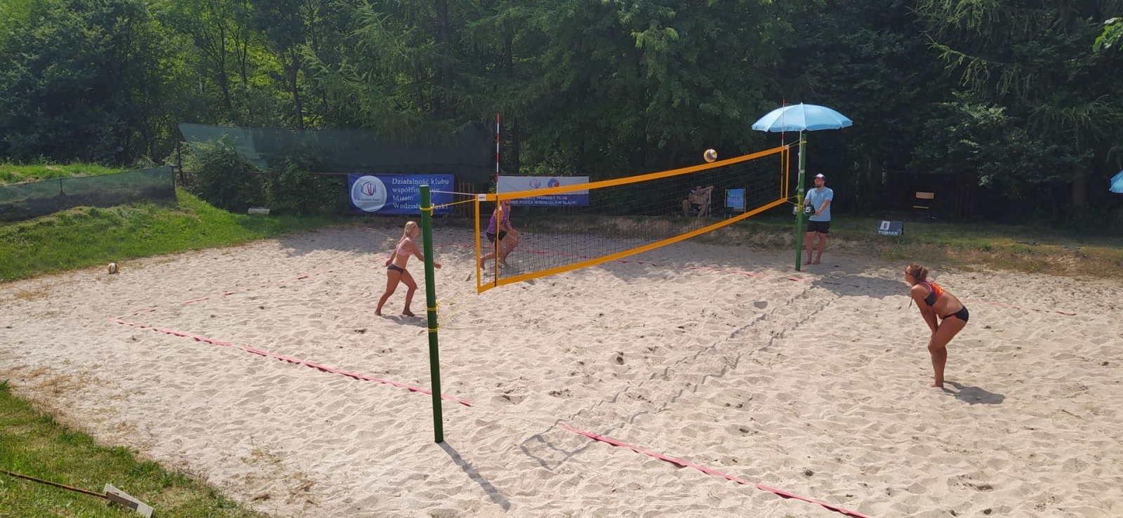 Zdjęcie w galerii na portalu naszwodzislaw.com: Wodzisławska Plaża 2022. Kolejny turniej za nami wiadomości z regionu