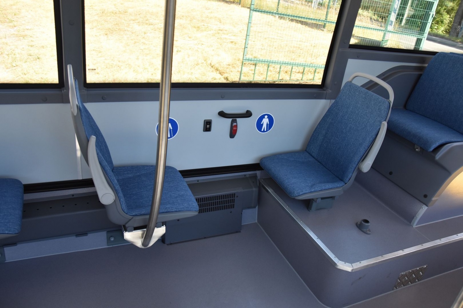 Zdjęcie w galerii na portalu naszwodzislaw.com: Dwa nowe autobusy zasiliły Wodzisławską Komunikację Powiatową wiadomości z regionu