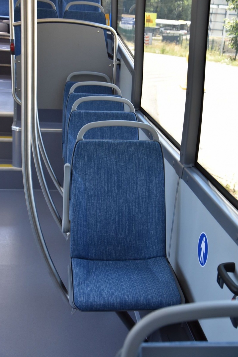 Zdjęcie w galerii na portalu naszwodzislaw.com: Dwa nowe autobusy zasiliły Wodzisławską Komunikację Powiatową wiadomości z regionu