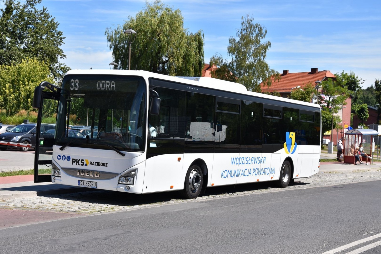 Zdjęcie w galerii na portalu naszwodzislaw.com: Dwa nowe autobusy zasiliły Wodzisławską Komunikację Powiatową wiadomości z regionu