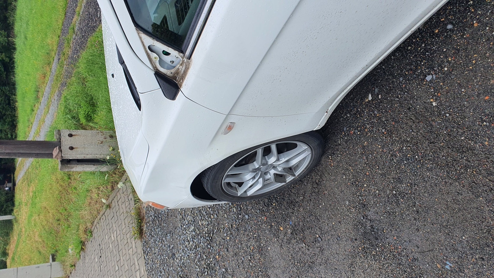 Zdjęcie w galerii na portalu naszwodzislaw.com: Niedopatrzenie i niebezpieczeństwo na DW 933 w Mszanie wiadomości z regionu