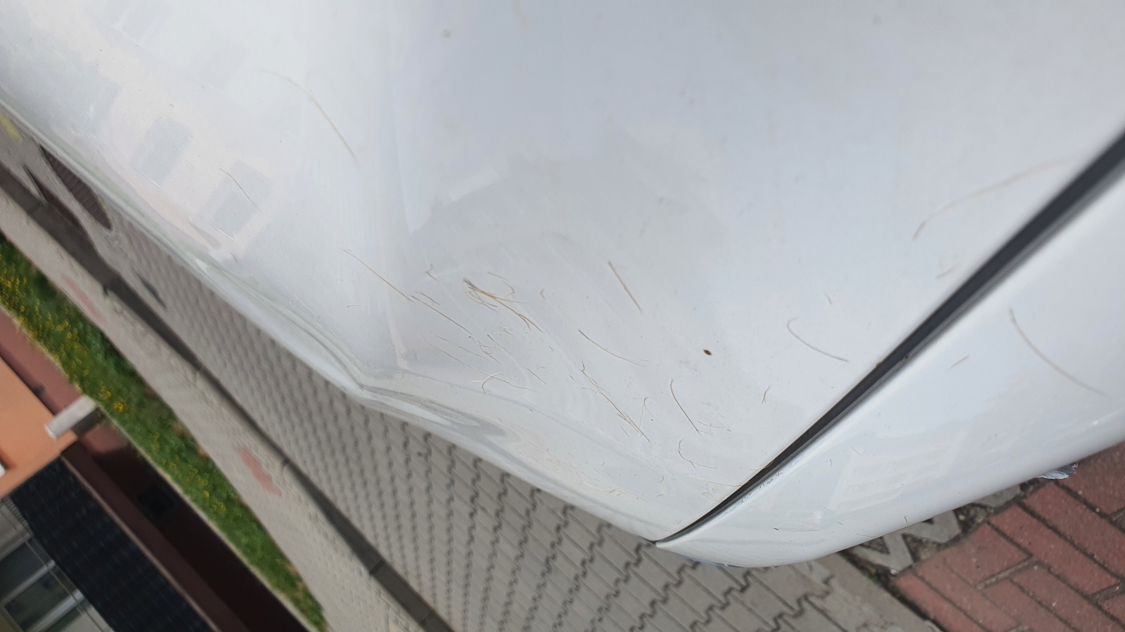 Zdjęcie w galerii na portalu naszwodzislaw.com: Niedopatrzenie i niebezpieczeństwo na DW 933 w Mszanie wiadomości z regionu