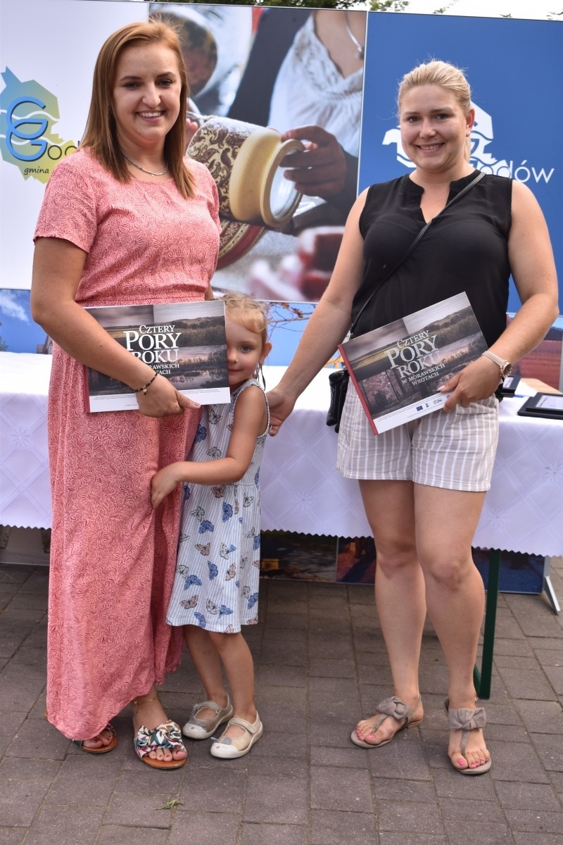 Zdjęcie w galerii na portalu naszwodzislaw.com: Ogrom uznania, wdzięczności i podziwu. Gmina Godów uhonorowała wolontariuszy wiadomości z regionu
