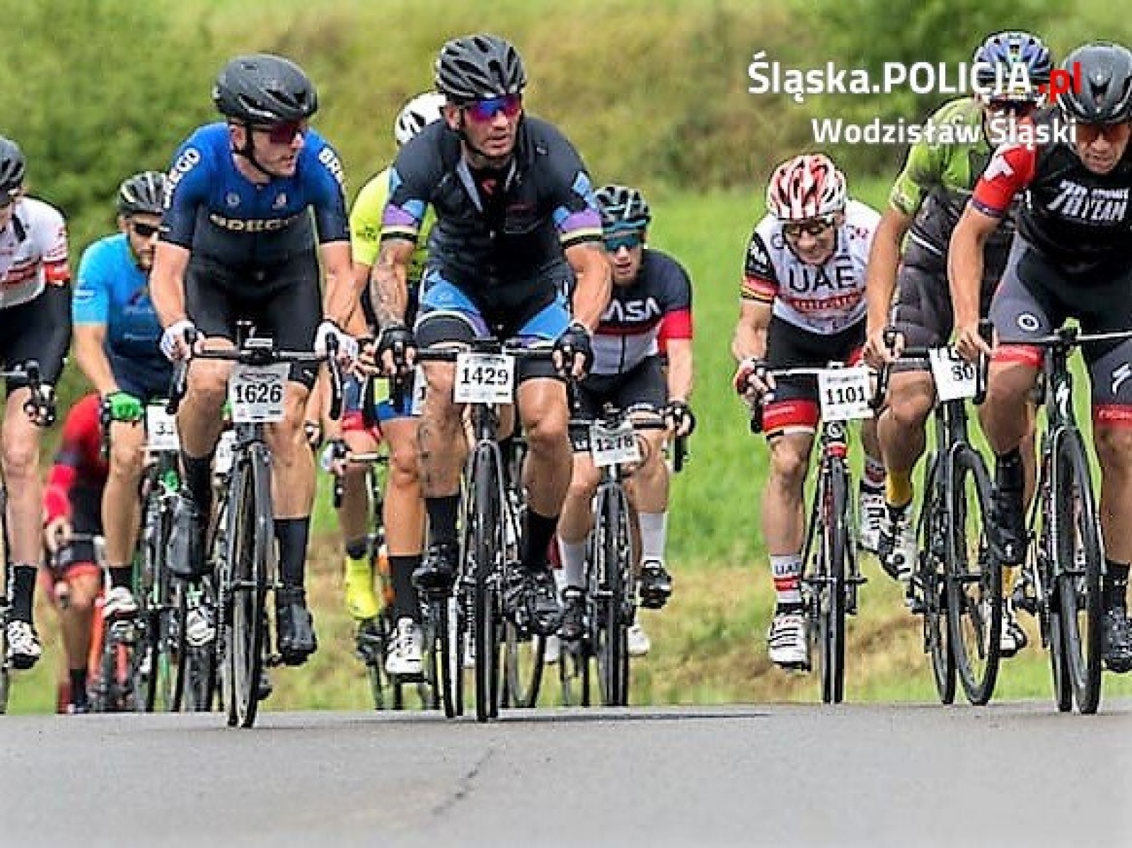 Zdjęcie w galerii na portalu naszwodzislaw.com: Wodzisławski policjant szosowym mistrzem Polski w kolarstwie górskim wiadomości z regionu