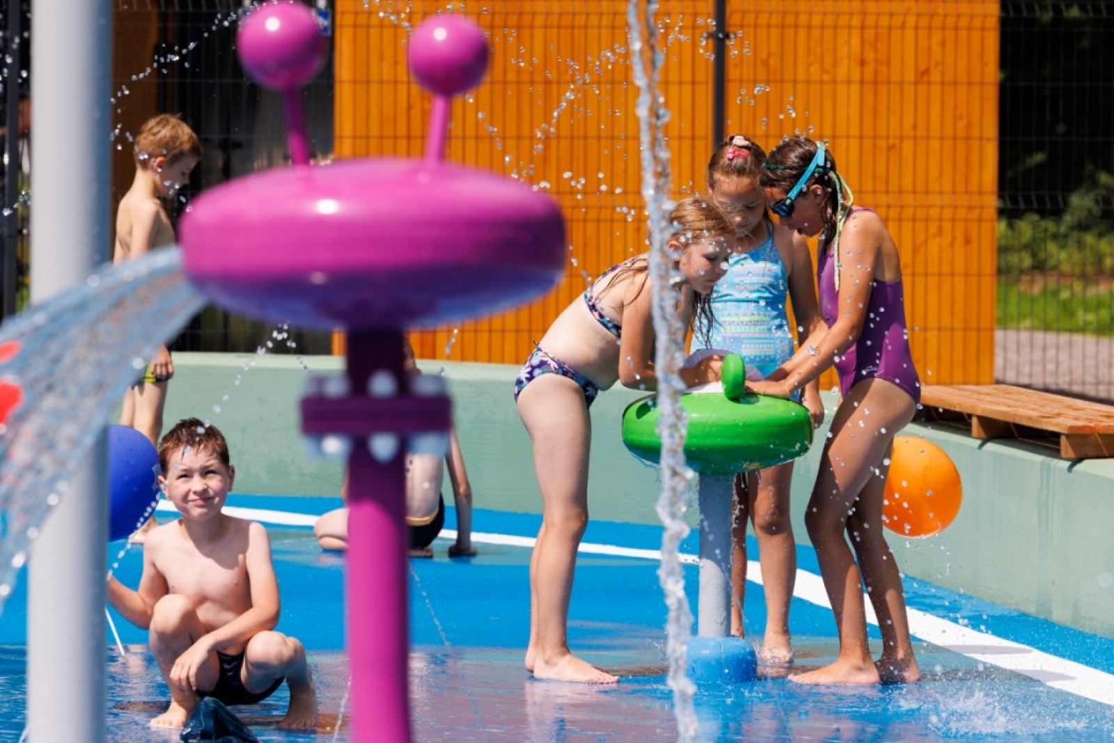 Zdjęcie w galerii na portalu naszwodzislaw.com: Nowy wodny plac zabaw na Śląsku [FOTO] wiadomości z regionu