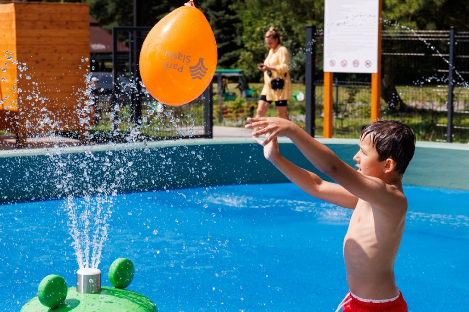 Zdjęcie w galerii na portalu naszwodzislaw.com: Nowy wodny plac zabaw na Śląsku [FOTO] wiadomości z regionu