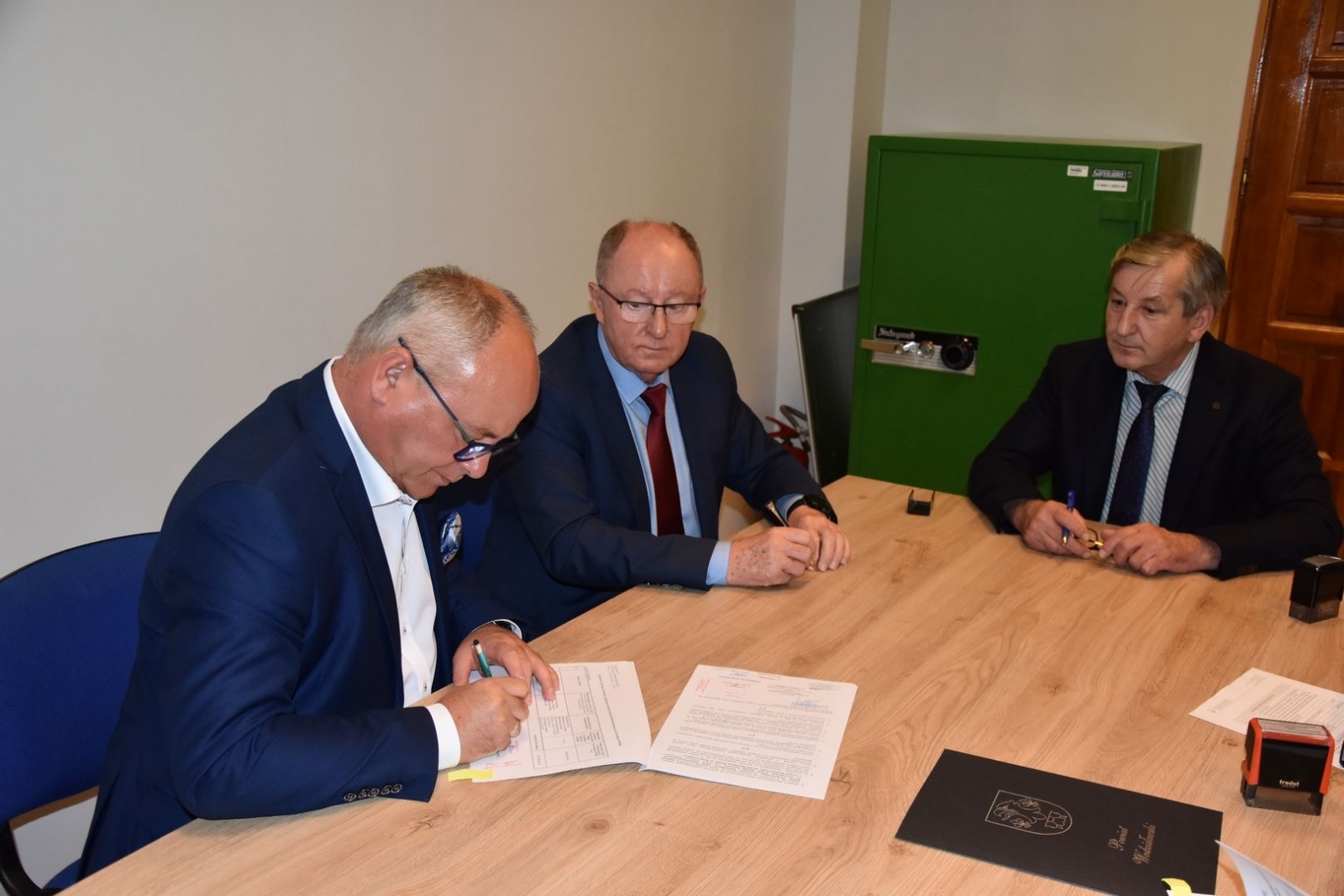 Zdjęcie w galerii na portalu naszwodzislaw.com: Wkrótce jedna z siedzib Starostwa zyska windę wiadomości z regionu