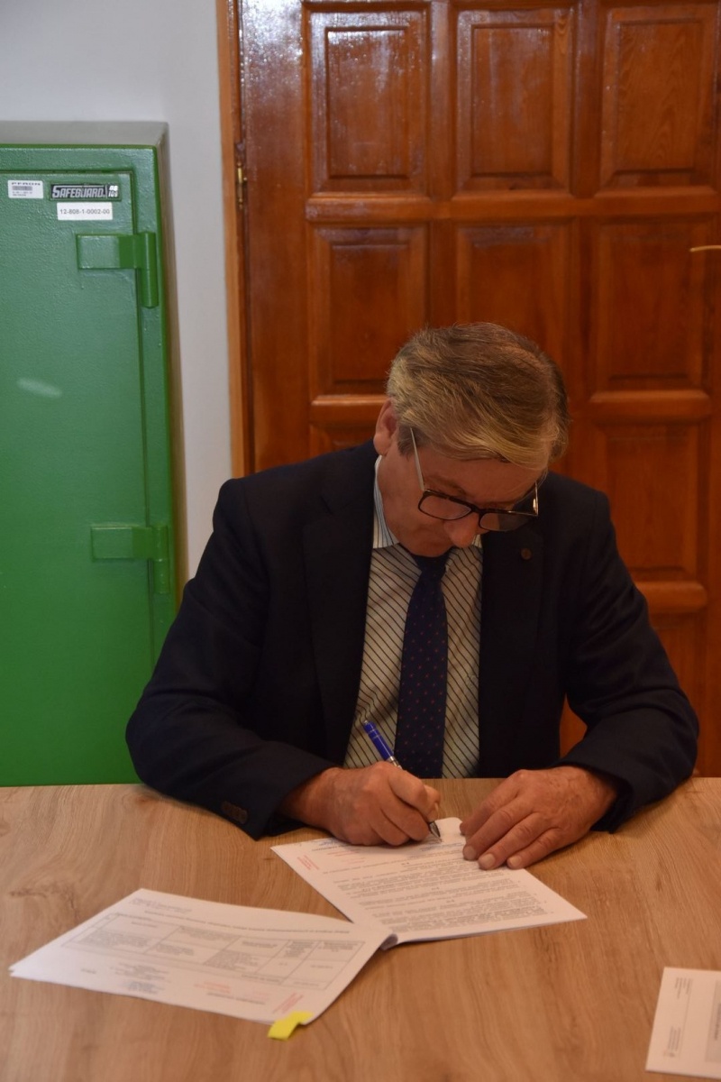 Zdjęcie w galerii na portalu naszwodzislaw.com: Wkrótce jedna z siedzib Starostwa zyska windę wiadomości z regionu