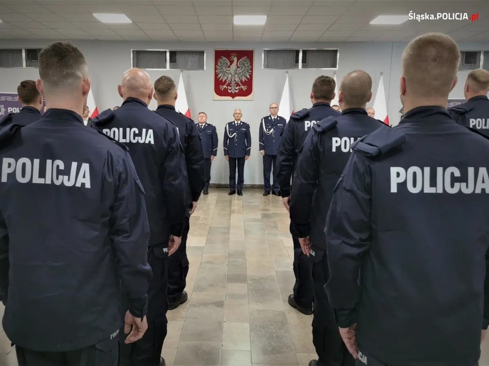 Zdjęcie w galerii na portalu naszwodzislaw.com: Nowi policjanci dla śląskich garnizonów wiadomości z regionu