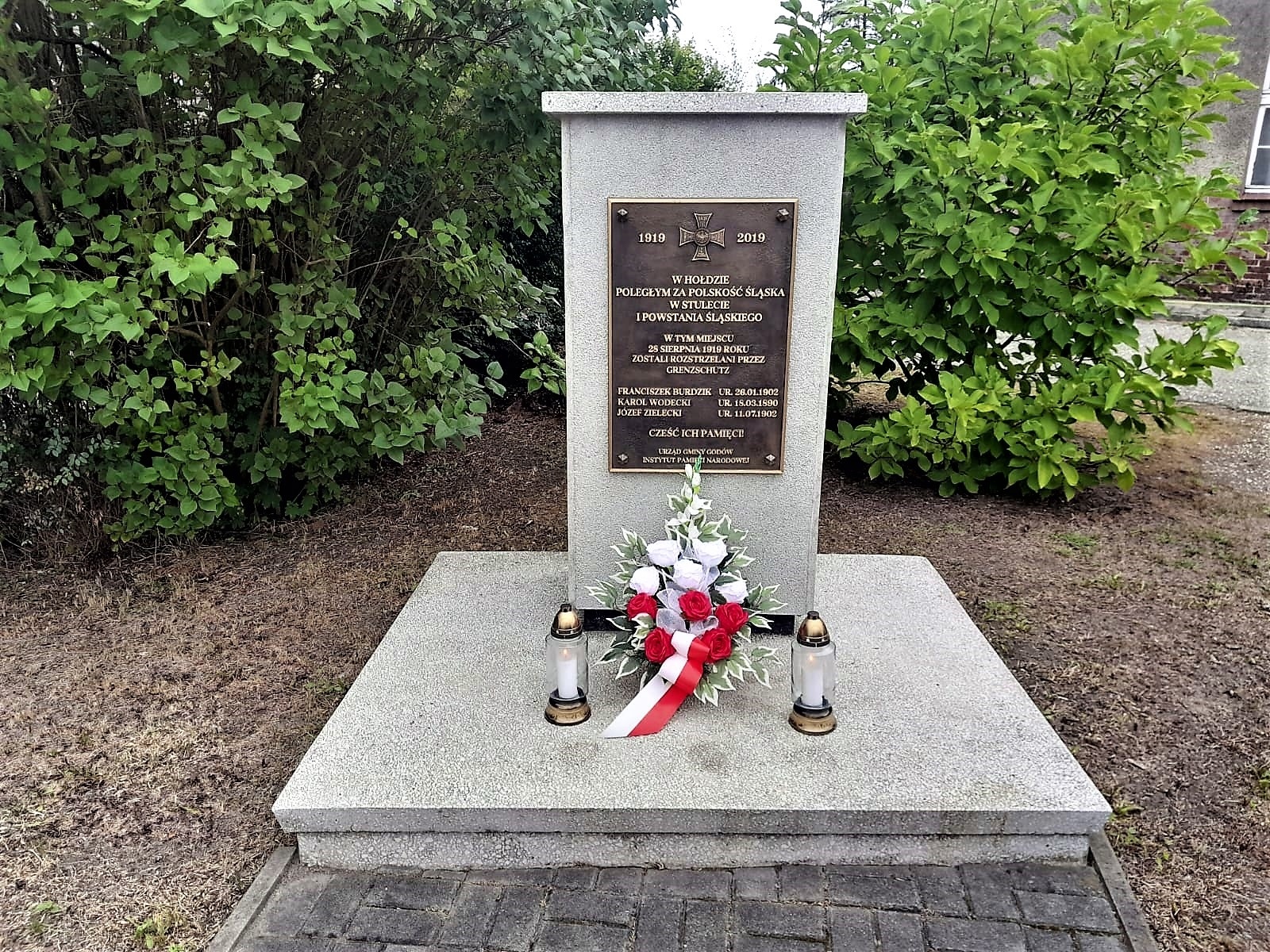 Zdjęcie w galerii na portalu naszwodzislaw.com: 103. rocznica I Powstania Śląskiego. W Godowie pamiętają o powstańcach [FOTO] wiadomości z regionu