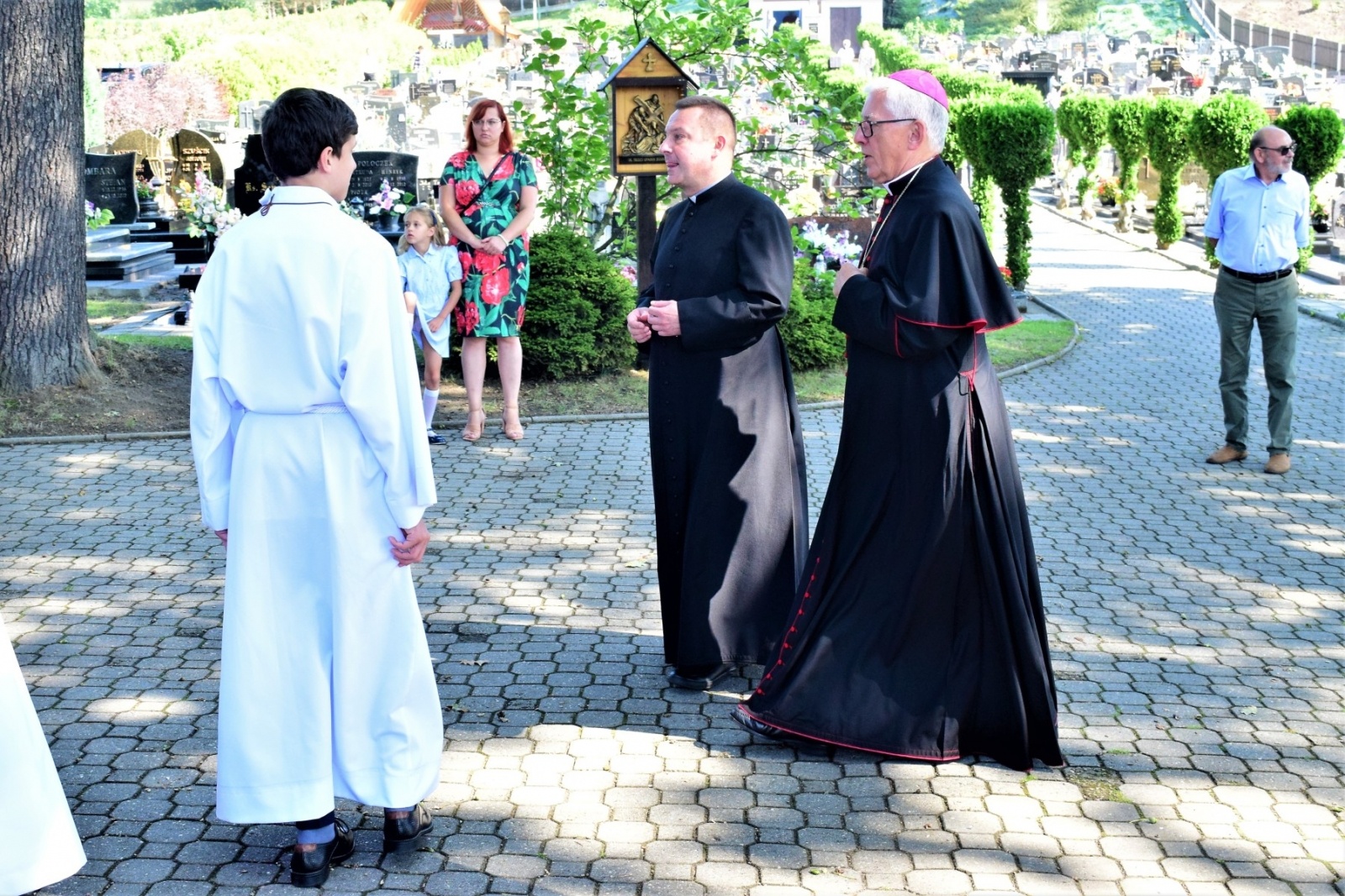 Zdjęcie w galerii na portalu naszwodzislaw.com: Kościół w Łaziskach ma już ponad pięć i pół wieku [FOTO] wiadomości z regionu