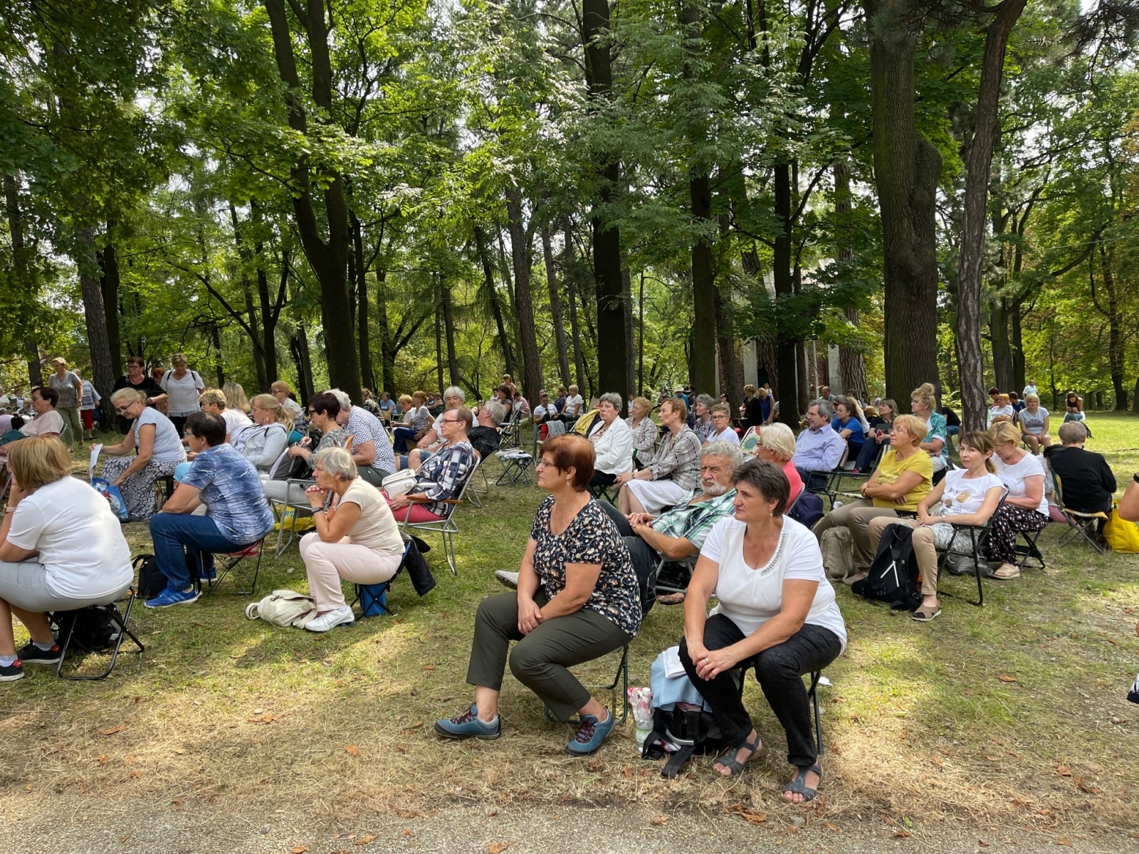 Zdjęcie w galerii na portalu naszwodzislaw.com: Doroczna pielgrzymka kobiet i dziewcząt do Piekar Śląskich wiadomości z regionu