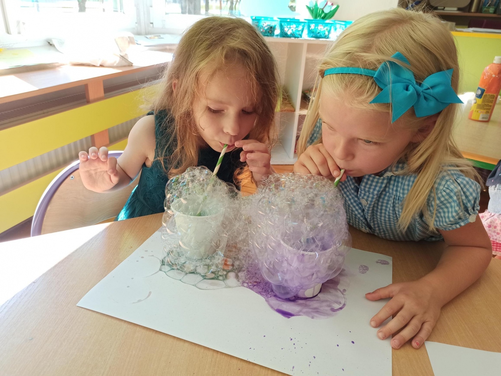 Zdjęcie w galerii na portalu naszwodzislaw.com: W czasie wakacji przedszkolaki rozwijają swą kreatywność wiadomości z regionu