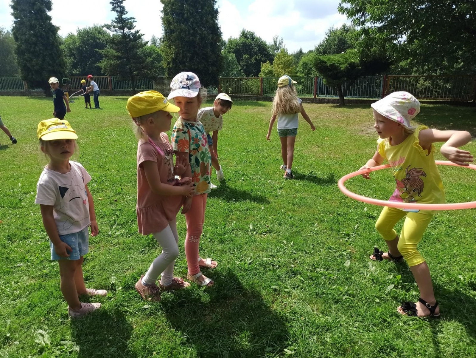 Zdjęcie w galerii na portalu naszwodzislaw.com: W czasie wakacji przedszkolaki rozwijają swą kreatywność wiadomości z regionu