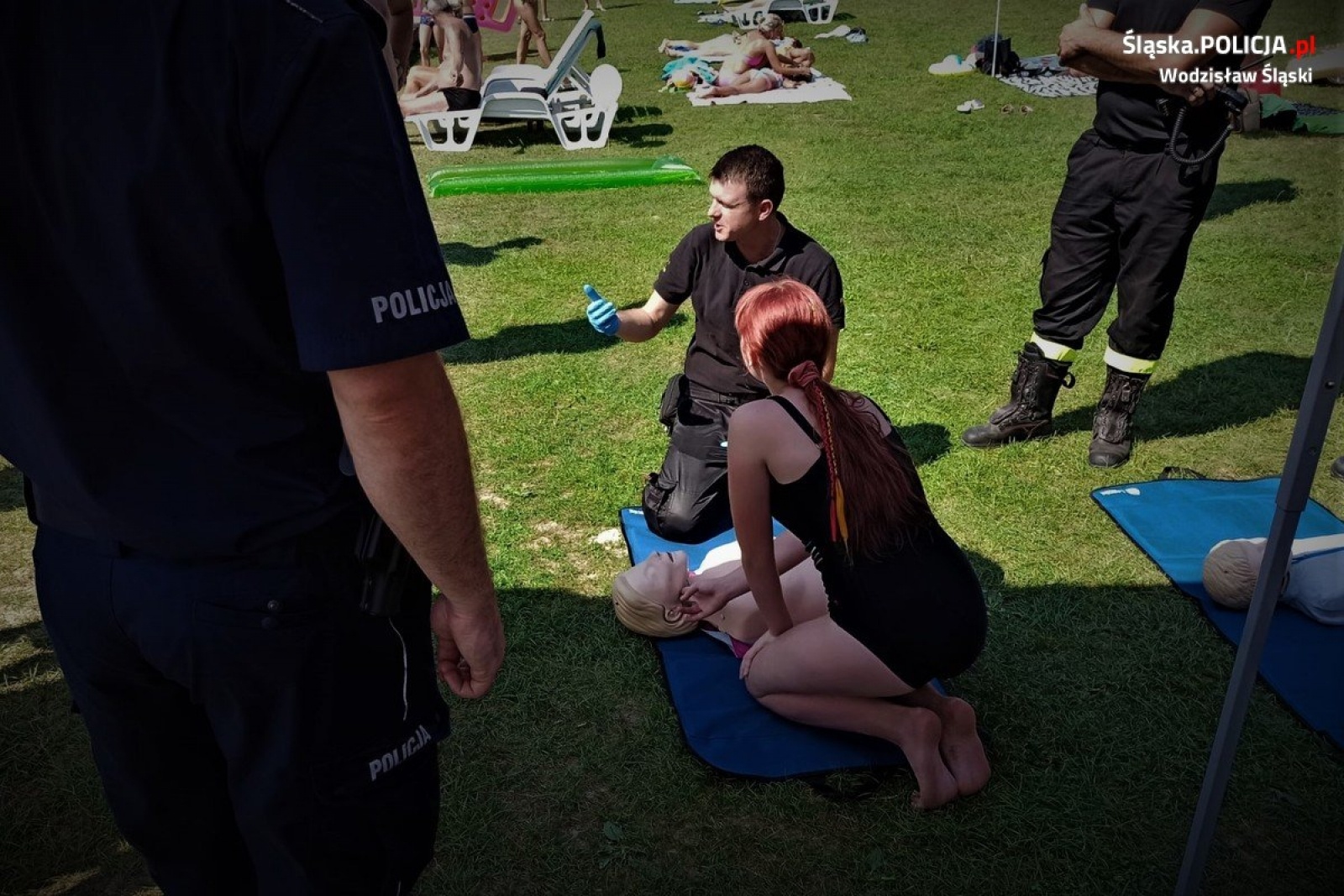 Zdjęcie w galerii na portalu naszwodzislaw.com: Wspólna akcja policji, strażaków i WOPR na ośrodku w Olzie wiadomości z regionu