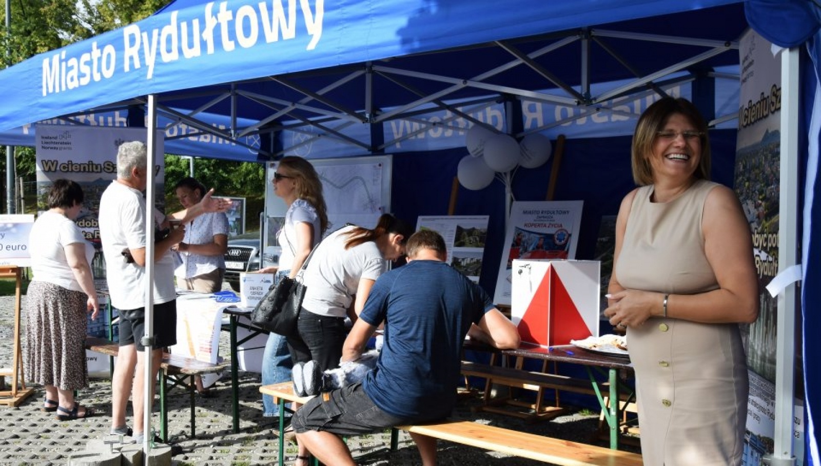 Zdjęcie w galerii na portalu naszwodzislaw.com: Rydułtowy przeniosły się w przeszłość [FOTO] wiadomości z regionu