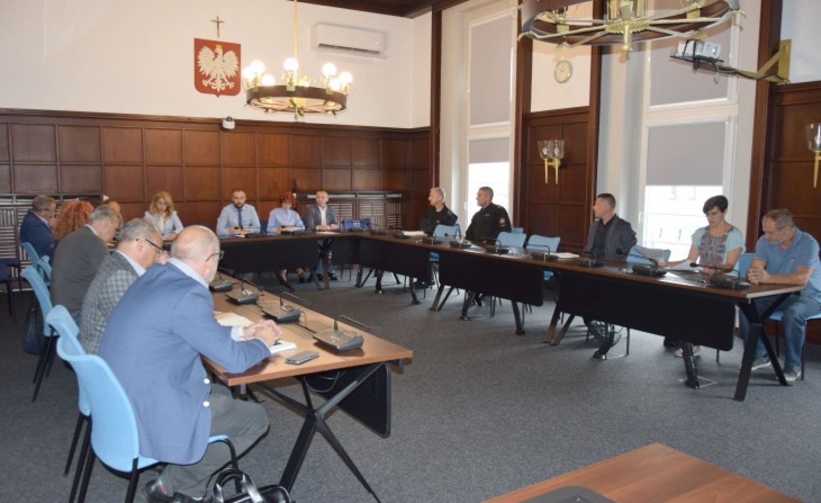 Zdjęcie w galerii na portalu naszwodzislaw.com: Rydułtowy. Burmistrz spotkał się z mieszkańcami zalanych posesji wiadomości z regionu