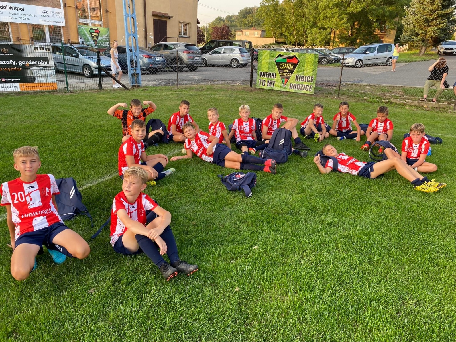 Zdjęcie w galerii na portalu naszwodzislaw.com: Emocji i goli pod dostatkiem. Gorzyce Cup na półmetku [FOTO] wiadomości z regionu