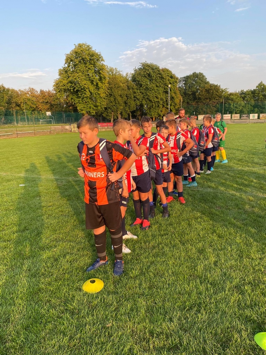 Zdjęcie w galerii na portalu naszwodzislaw.com: Emocji i goli pod dostatkiem. Gorzyce Cup na półmetku [FOTO] wiadomości z regionu